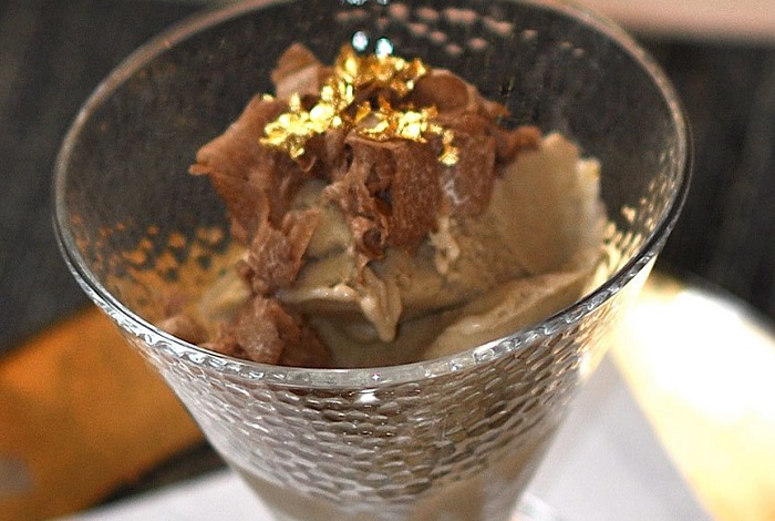 Трюфельное мороженое от Маса Такаяма